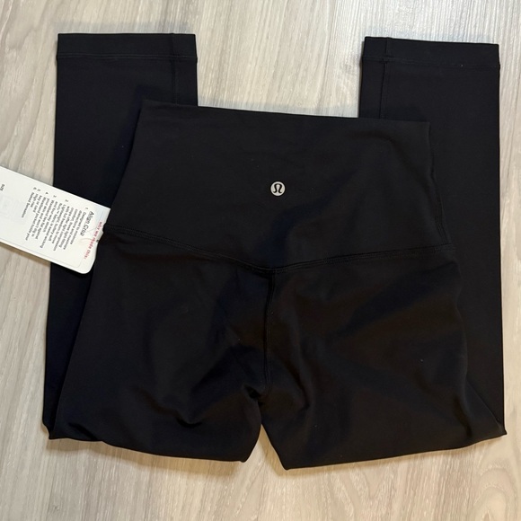 Lululemon Align Crop *19” Black | Rare Original 2017 Edition | Size 4 - Picture 5 of 8